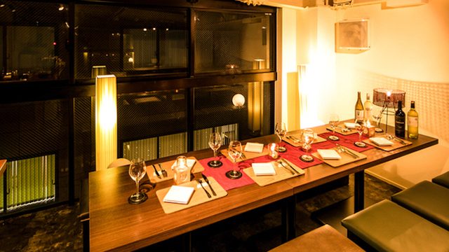 鳥豚 新宿 肉バル 牛鶏豚 （GyuToriTon）のご予約 - 西武新宿/居酒屋