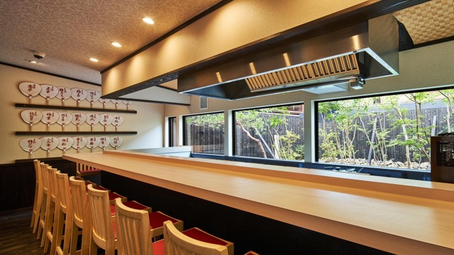 ニワniwa　1208 Amazon.com: Nissan 28920-ED00A, Windshield Washer Pump