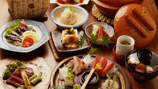 魚と炭と鉄板と ととと - 大阪難波/居酒屋/ネット予約可 | 食べログ