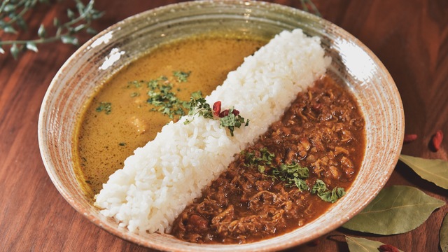 麻布十番薬膳カレー新海 大門店>