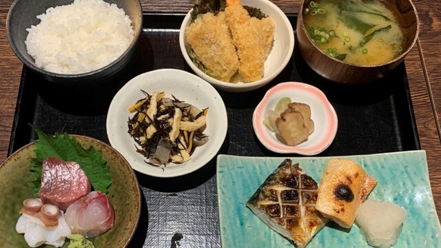 築地とときち 新宿三丁目店のご予約 - 新宿三丁目/居酒屋 | 食べログ
