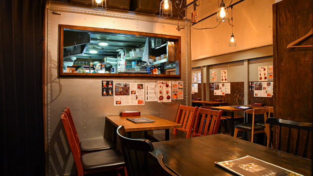 CUNE　食堂スタッフラグランジャージ　cafeteria　黒　白　3 CUNE 食堂スタッフラグランジャージ cafeteria 黒 白 3