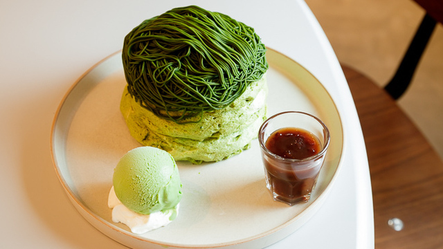 おでかけカフェ 4 お店でのんびりしたり、持ち帰ってコーヒー片手にお出かけしたり