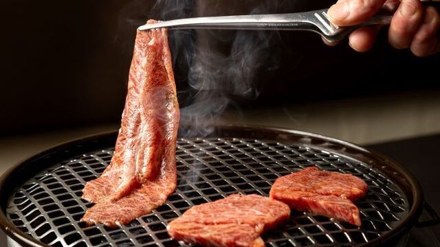 焼肉世界チャンピオン 本店 （ヤキニクセカイチャンピオン）のご予約