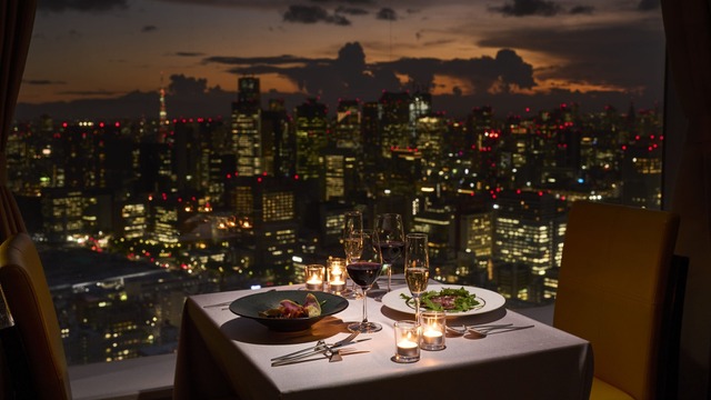 RESTAURANT LUKE with SKY LOUNGE （レストランルーク ウィズ