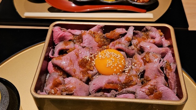 匠のお重 和牛 韋駄天 （IDATEN） - なんば（大阪メトロ）/丼 | 食べログ