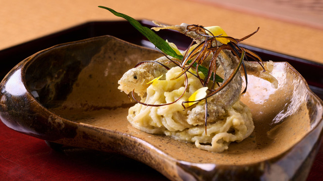 Shorenin Monzeki Mae Tsukioka - メイン写真: