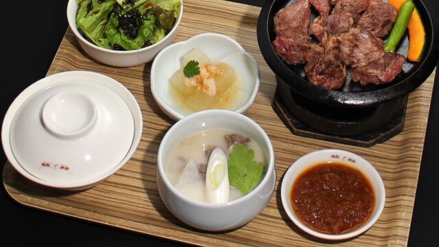箕面烧 牛とろ焼きしゃぶ専門店 十二松六左衛門のご予約 - 箕面萱野