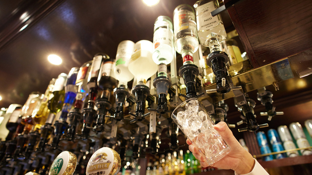 楽天市場】南都酒造 夫婦 ハブ入り ハブ酒 35度 1.4L 泡盛ベース