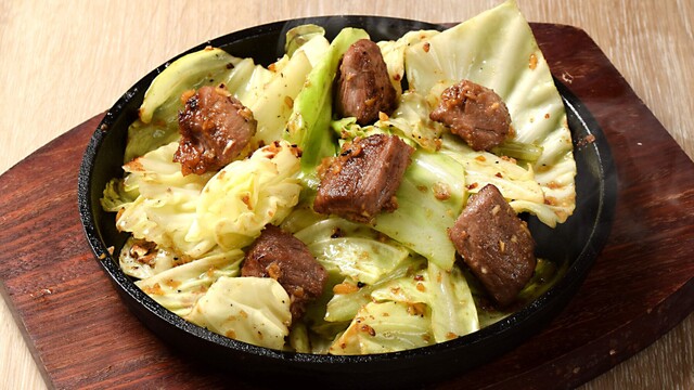 格安ビールと鉄鍋餃子 3・6・5酒場 梅田HEP通り店 （さん・ろく・ご  