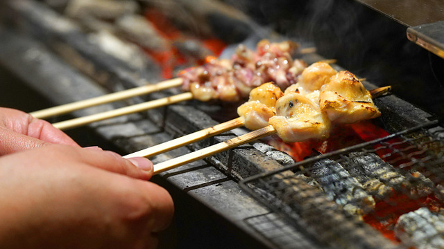 ナン　焼き餅　串焼き　丸焼き　窯焼き 豚の丸焼き 金城畜産 Kinjou chikusanのデリバリー ・持ち帰り