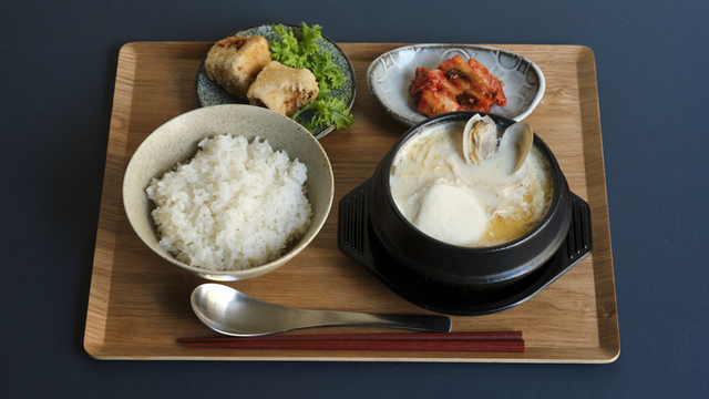 豆腐屋料理店 四方八方(ヨモヤモ)>