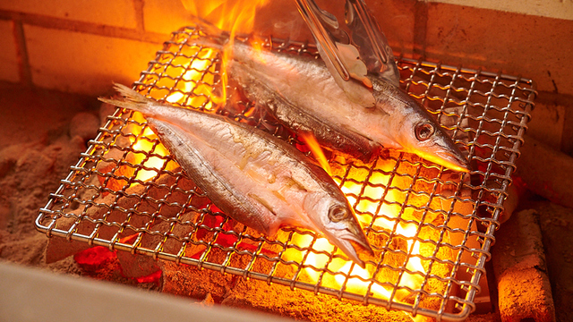 炭火焼き魚と、土鍋炊きごはん。定食屋 おちゃわん （Charcoal-grilled