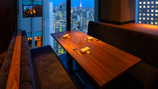 星空の中へのご予約 - 西新宿/ダイニングバー | 食べログ