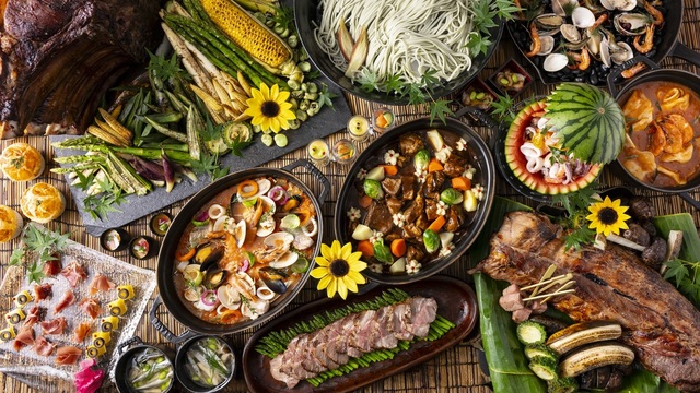 ビュッフェCafé and Restaurant ブッフェアンドカフェ スロープサイドダイナー ザクロ （Buffet