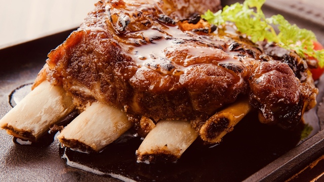 しゃぶしゃぶ・串やき 森の酒場 隠豚 （イントン）のご予約 - 都庁前