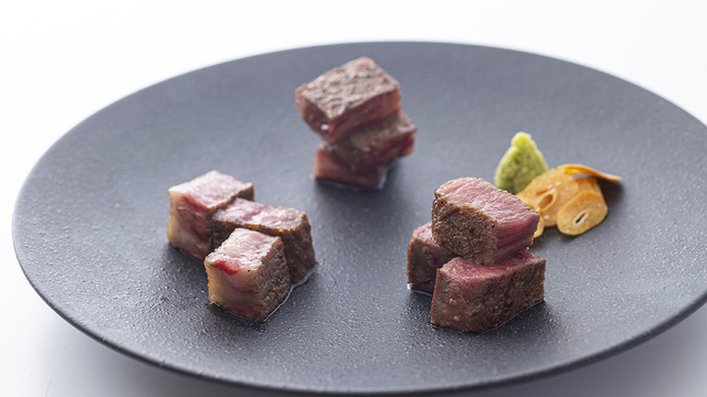 バーバラ寺岡　鉄板焼き Teppanyaki×Wine あかくろのご予約 - 西梅田/鉄板焼き | 食べログ