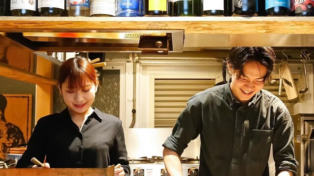 大衆酒場プラスオオサカ>