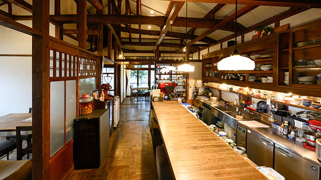 CAZI CAFE Reservation - Minoh Kayano/Cafe | Tabelog