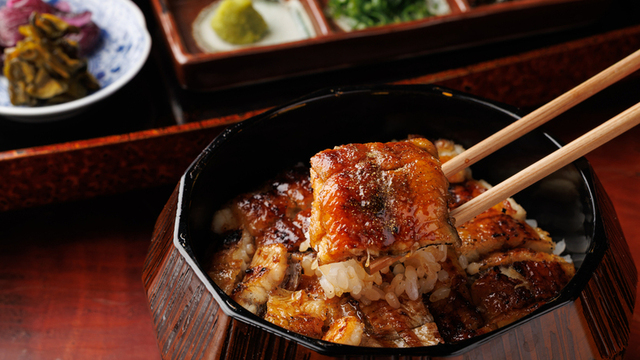 うなぎや花道 難波店>