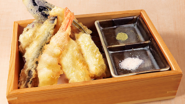 杉玉　約35センチ 屋根付き‼️お客様ご注文品♪ 鮨 酒 肴 杉玉 イオンモール仙台上杉(青葉区/居酒屋)＜ネット予約可