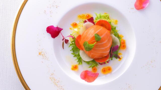 SAKURA （サクラ）のご予約 - 大阪ビジネスパーク/フレンチ