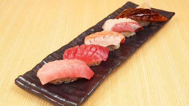 鮨・酒・肴 杉玉 難波アムザのご予約 - 近鉄日本橋/寿司 | 食べログ