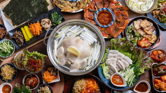 タッカンマリ専門店오빠 江坂本店 （オッパ）のご予約 - 江坂/韓国料理