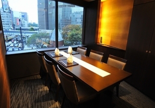 Ginza Kanimitsu Reservation - Ginza/Crab | Tabelog