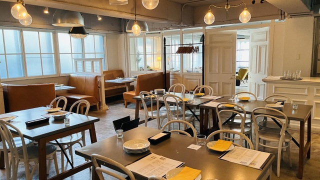 ♥高級レストラン・ホテル風・ディスプレ用⬛銀彩【蓋付きドーム型・デザイン１皿】 HOTEL EMANON （【旧店名】EMANON THE SOUL SHARE KITCHEN）のご予約