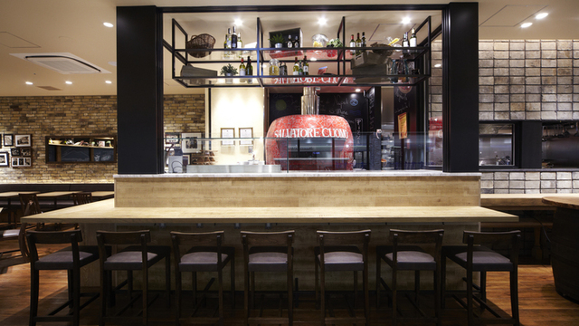 Salvatore Cuomo Bar 千里中央 サルヴァトーレ クオモ アンド バール センリチュウオウ 千里中央 ピザ ネット予約可 食べログ