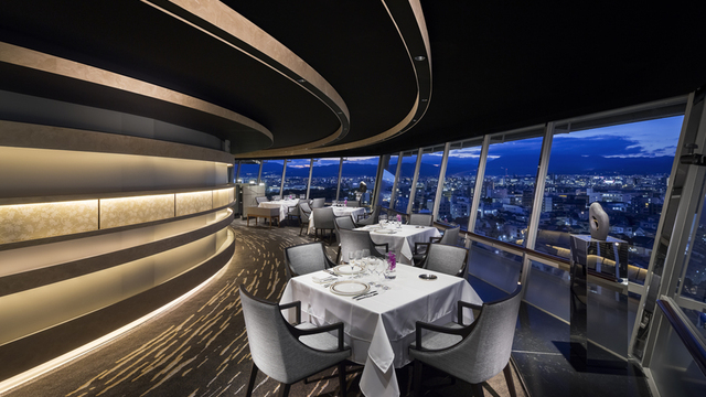 希少洋書｜TOP HOTEL RESTAURANTS トップ・ホテル・レストラン フレンチダイニング トップ オブ キョウトのご予約 - 京都/フレンチ