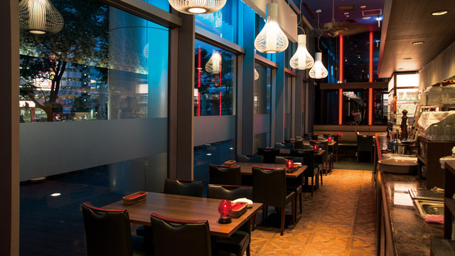 カフェアンドダイニング Malibu Malibu 新高島 バル バール ネット予約可 食べログ