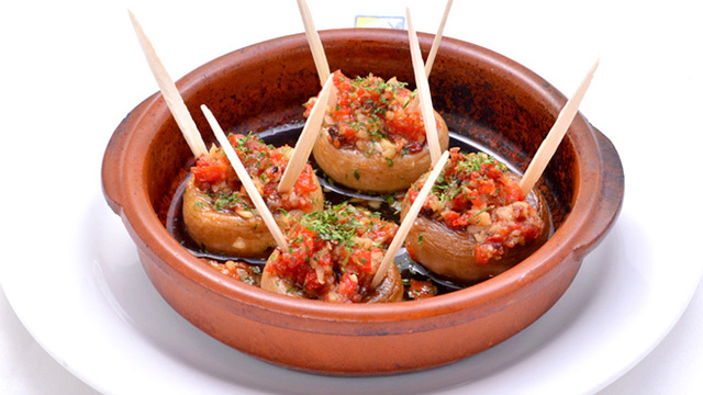 カサ デ フジモリ 日本大通り スペイン料理 食べログ