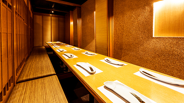 銀座 秋田県産比内地鶏専門店 美郷錦 （ミサトニシキ）のご予約 - 銀座