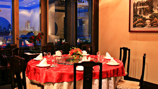 全聚徳 新宿店 （ゼンシュトク）のご予約 - 新宿三丁目/中華料理