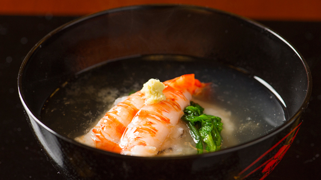 辻留「辻留 食の美 器の美」 日本料理の伝統、茶懐石の真髄に重なる柔軟な心｜「懐石 辻留