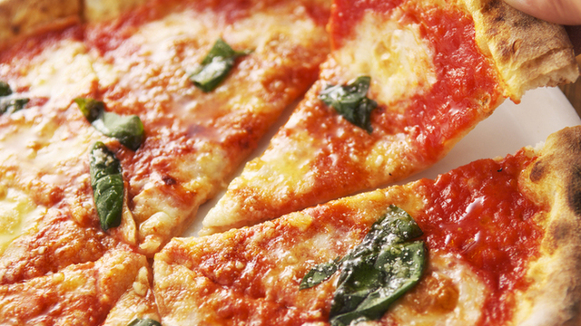 ピッツェリア ポンテチェントロ 佃店 Pizzeria Ponte Centro 月島 ピザ 食べログ