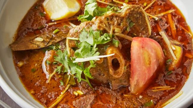 ビリヤニ  プラティーバ・カラン ビリヤニ プラティーバ・カラン 北区・鈴蘭台に『PORK BELLY