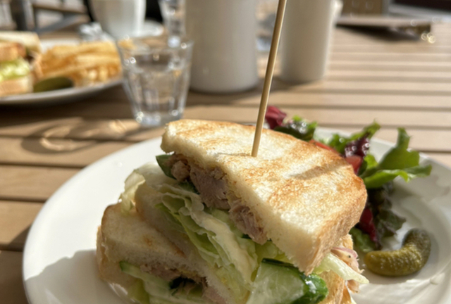 横浜市青葉区内のカフェでほっと一息！エリア別の人気店29選 [食べログ 