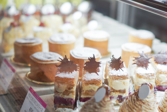 モノトーンスタイル◇ケーキショップ （KH-458】遊園地とスイーツを  