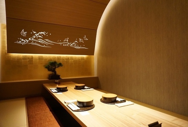 入手困難 考え込む 吉田次朗 照明 