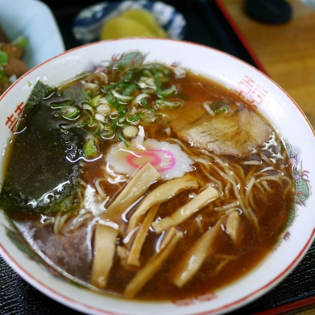 たらふく 中居店 倉賀野 ラーメン 食べログ
