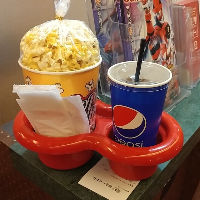 新宿バルト9 H Bコンセッション Healthy Beauty Concession 新宿三丁目 カフェ 喫茶 その他 食べログ