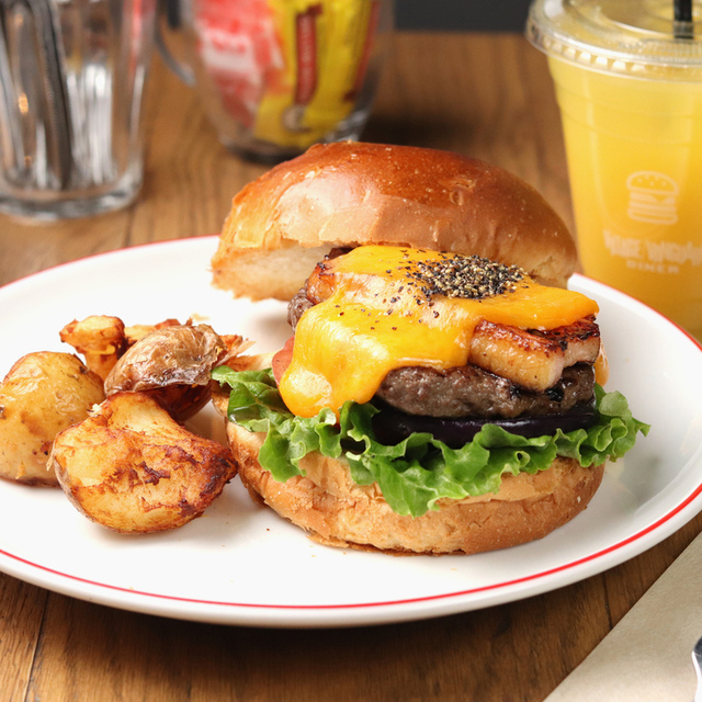 料理メニュー ヴィレッジヴァンガード ダイナー ペリエ千葉店 千葉 ハンバーガー 食べログ 料理メニュー ヴィレッジヴァンガード ダイナー ペリエ千葉店 千葉 ハンバーガー 食べログ