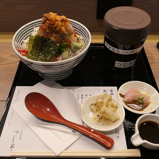 日本橋 海鮮丼 つじ半 ららぽーと名古屋みなとアクルス店 東海通/海鮮丼 [食べログ]