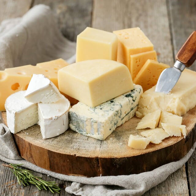 ラプチフロマージェリー 小さなチーズの店 La Petite Fromagerie 川崎 バル バール 食べログ