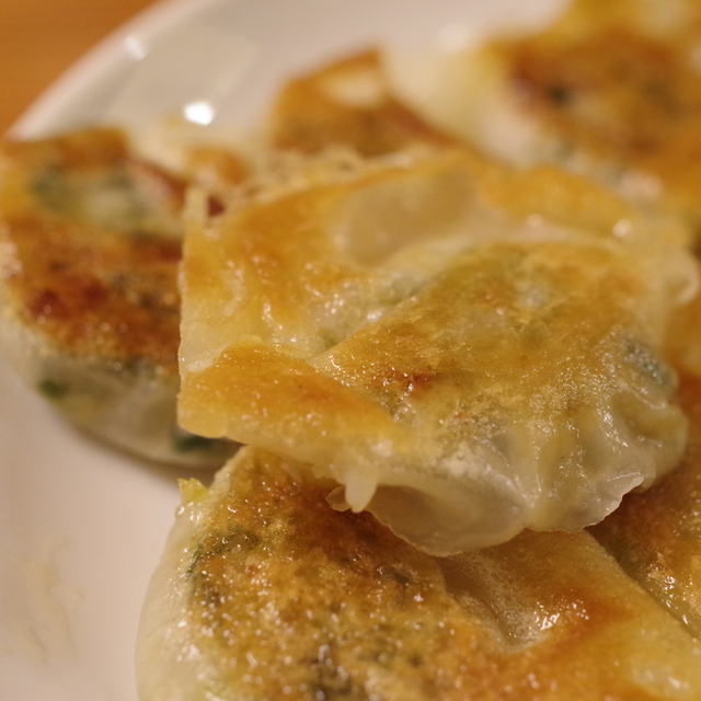 天平 北新地本店 (北新地/餃子)