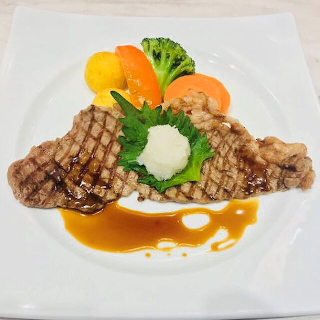 Hale Ku Lani ハレ ク ラニ 本八戸 バイキング 食べログ