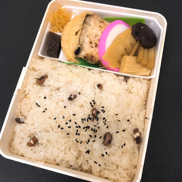 辨松 東横のれん街（ベンマツ） - 渋谷（弁当）の写真（食べログが提供するog:image）